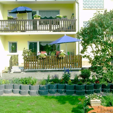 Ferienwohnung Hilger Treis-Karden Exterior photo